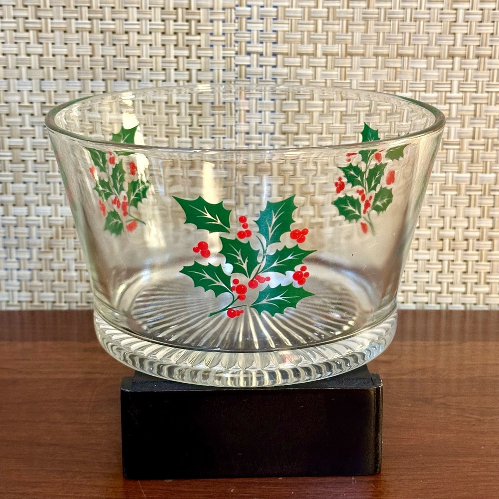 🎄🌟HP🌟VTG 1970s-80s Indiana Glass Christmas Party Serving Bowl Holly Design Clear